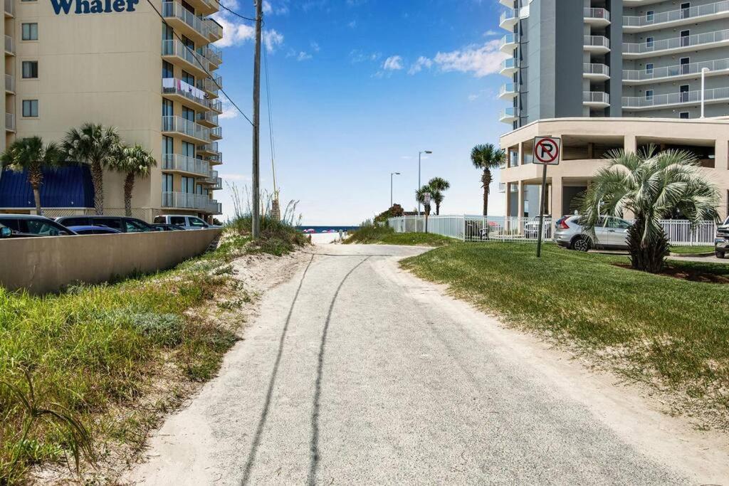 Apartment With Access 10 Min Walk To Hangout